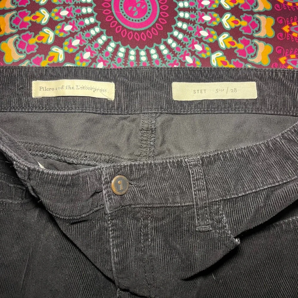 Pilcro Anthropologie Black Corduroy Kick Flare‎ Cropped Pants Size 28